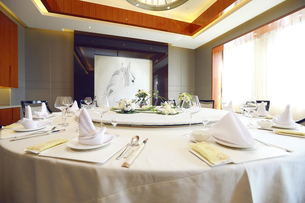 Yinchuan Xifujing Hotel Bagian luar foto